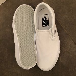 Vans Shoes - BRAND NEW Women Size 6 Slip on Vans Vans Shoes - BRAND NEW Women Size 6 Slip on Vans